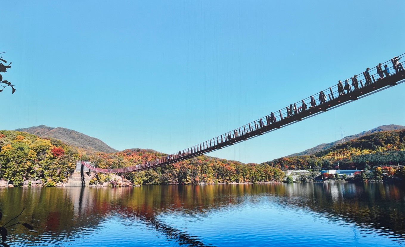 DMZ 第二地道 + 湖水吊橋