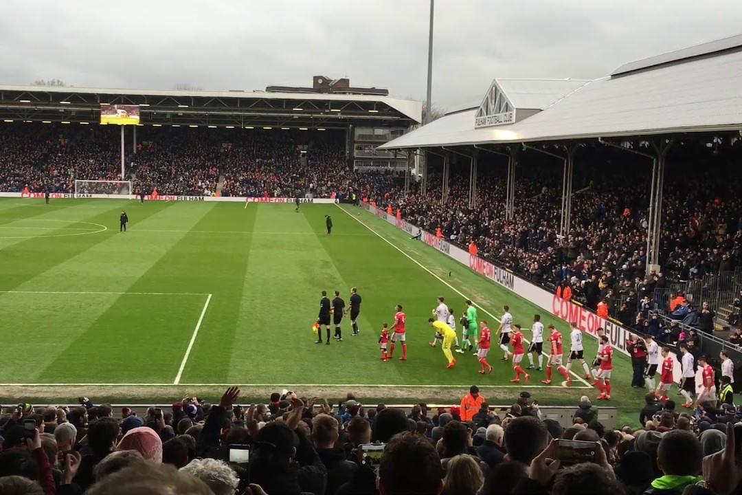 クレイヴンコテージ フラムFC サッカー観戦チケット（ロンドン）