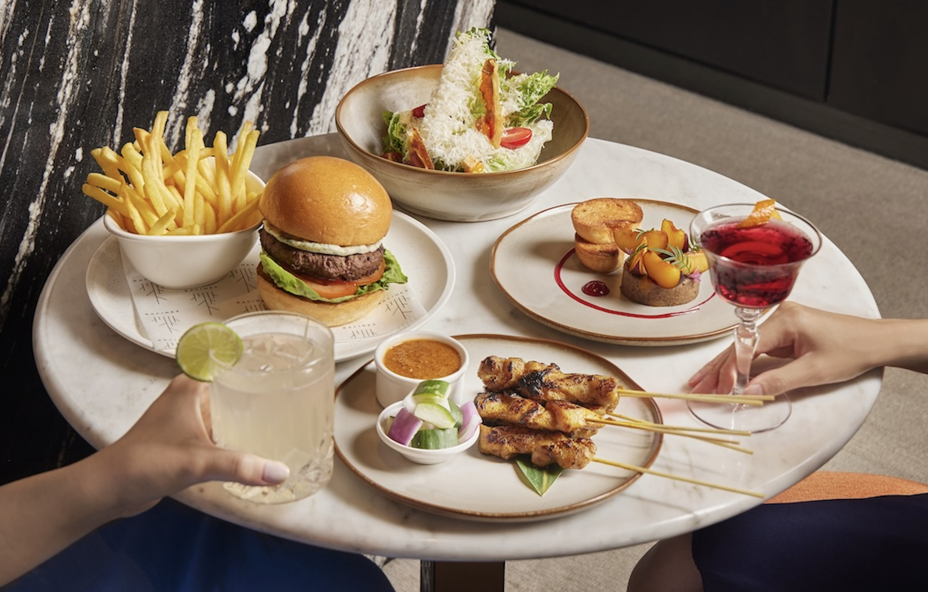 1864 Bar & Lounge at Sofitel Singapore City Centre