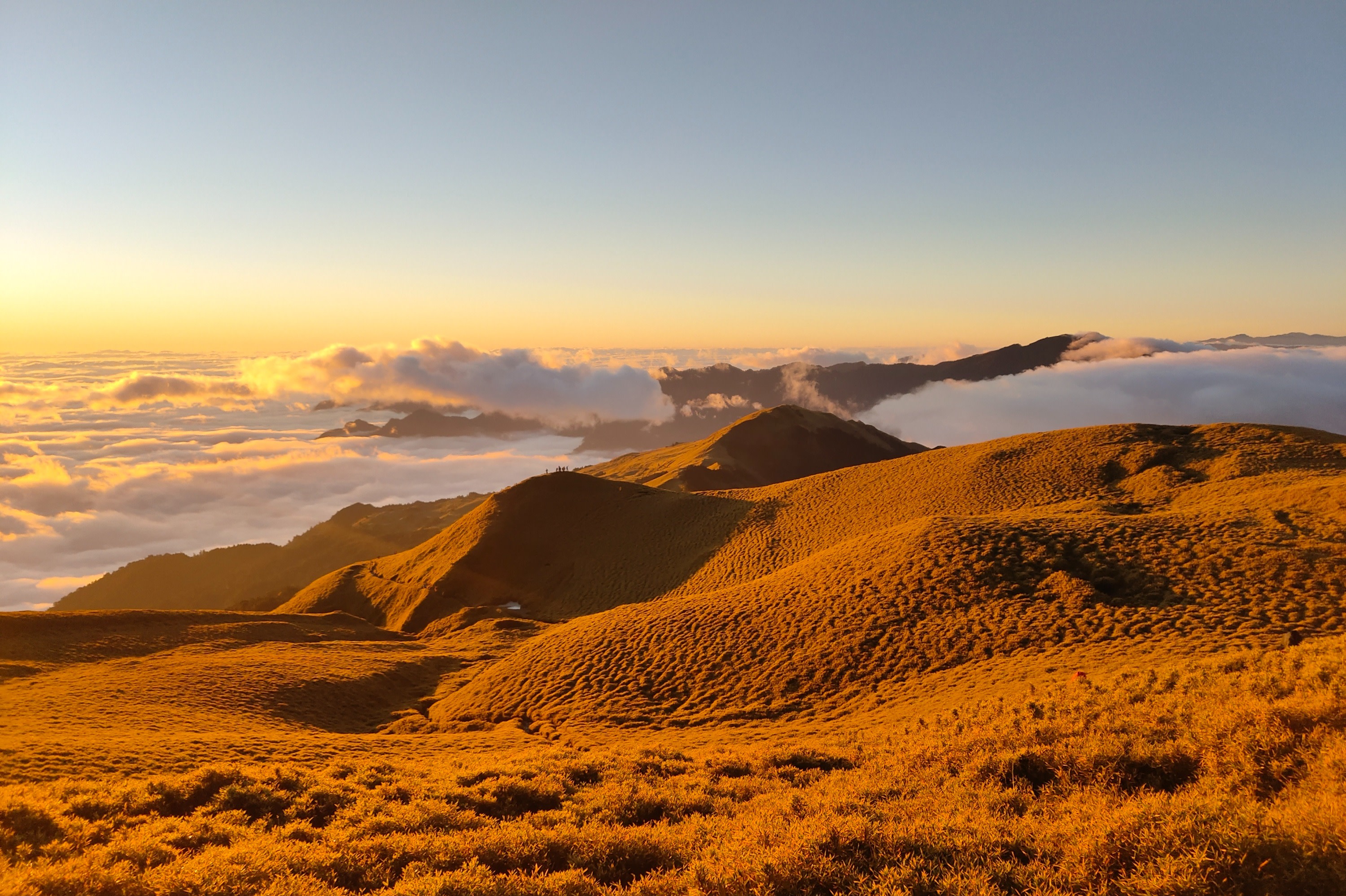 新手適合的入門百岳登山路線,一次攻下兩座百岳 新手適合的入門百岳登山路線,一次攻下兩座百岳