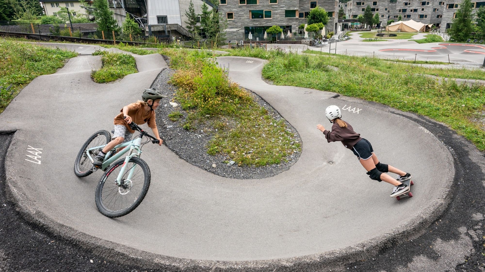 All-in Rocks Park Tower Ticket in Laax