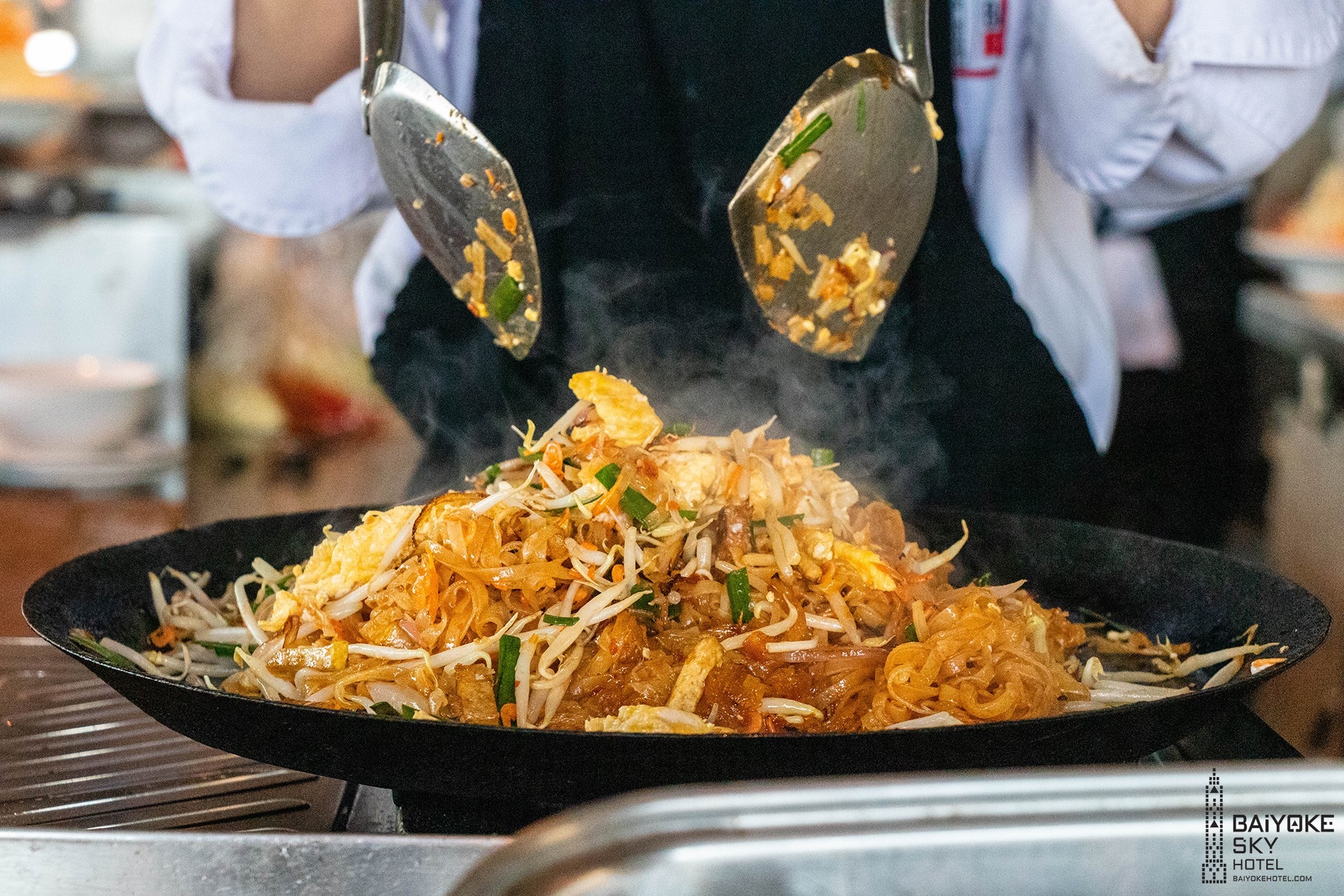 開放式廚房,為您烹製專屬菜餚 開放式廚房,為您烹製專屬菜餚