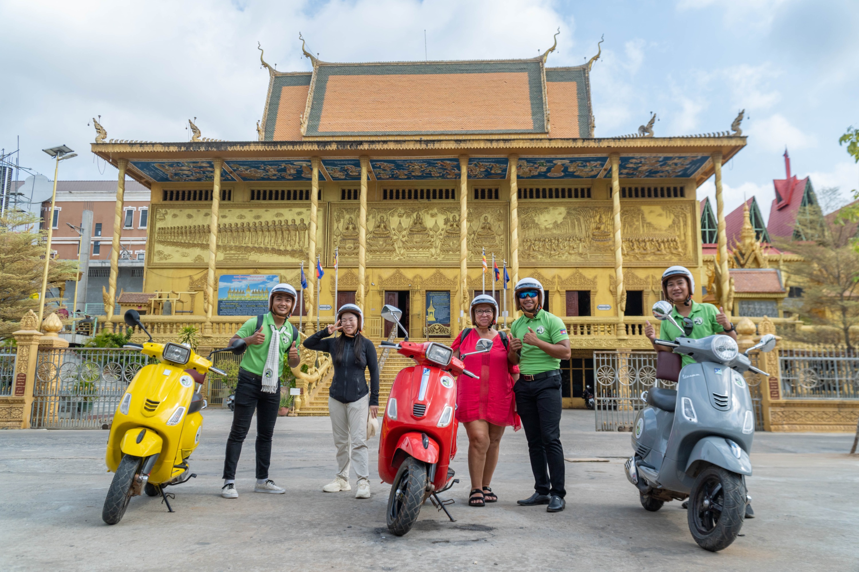 Phnom Penh Silk Island Sunset Haft Day Vespa Tour