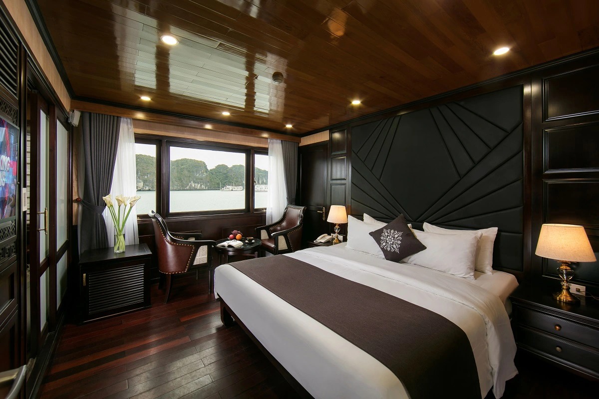 [Route 2] 2D1N Explore Halong Bay by La Regina Royal Cruise