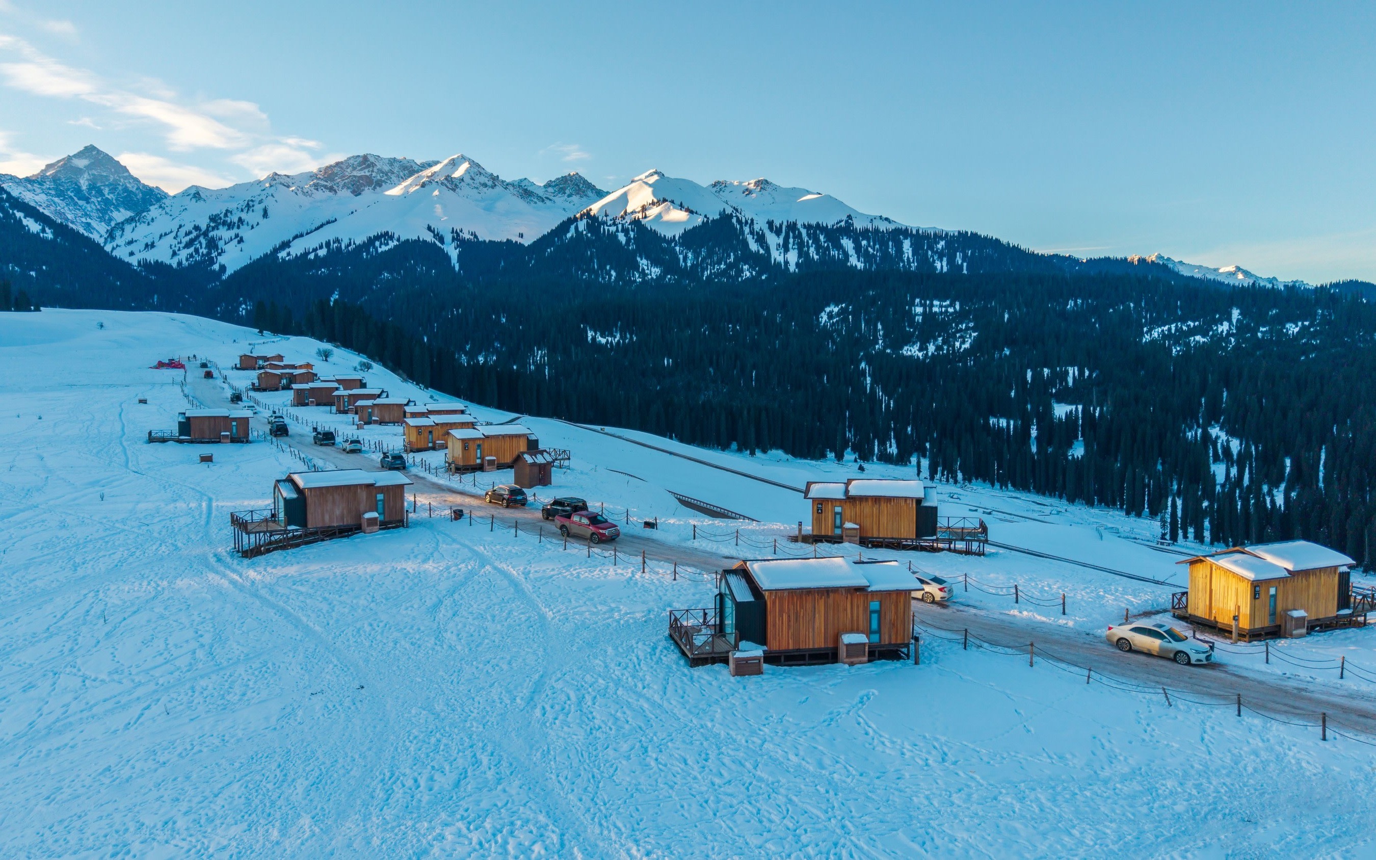 Ili Doesn't Sleep in Winter | 7 Days in Winter Xinjiang Ili