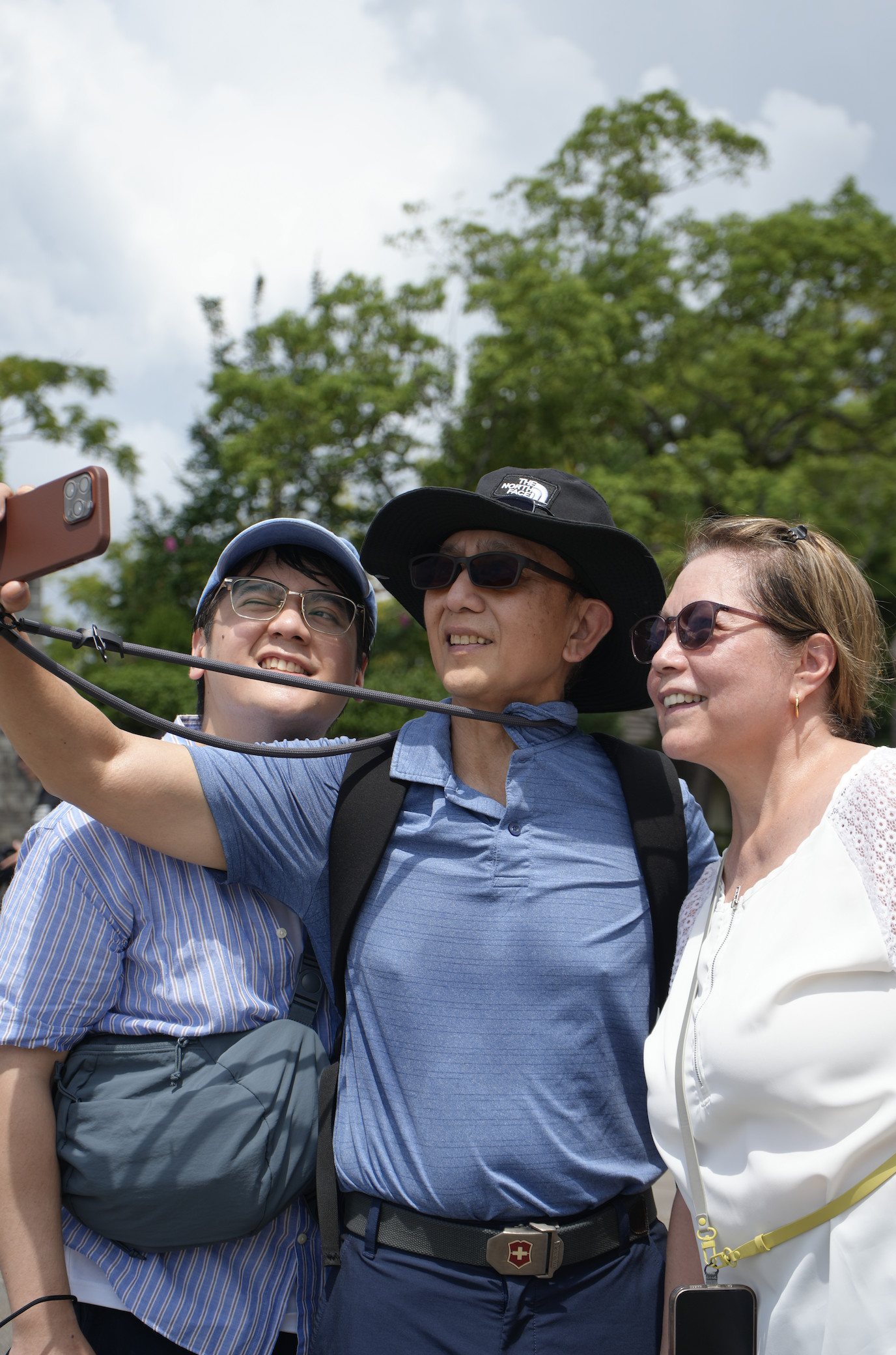 Nagasaki: Highlights Guided Walking Tour (Small Group or Private)