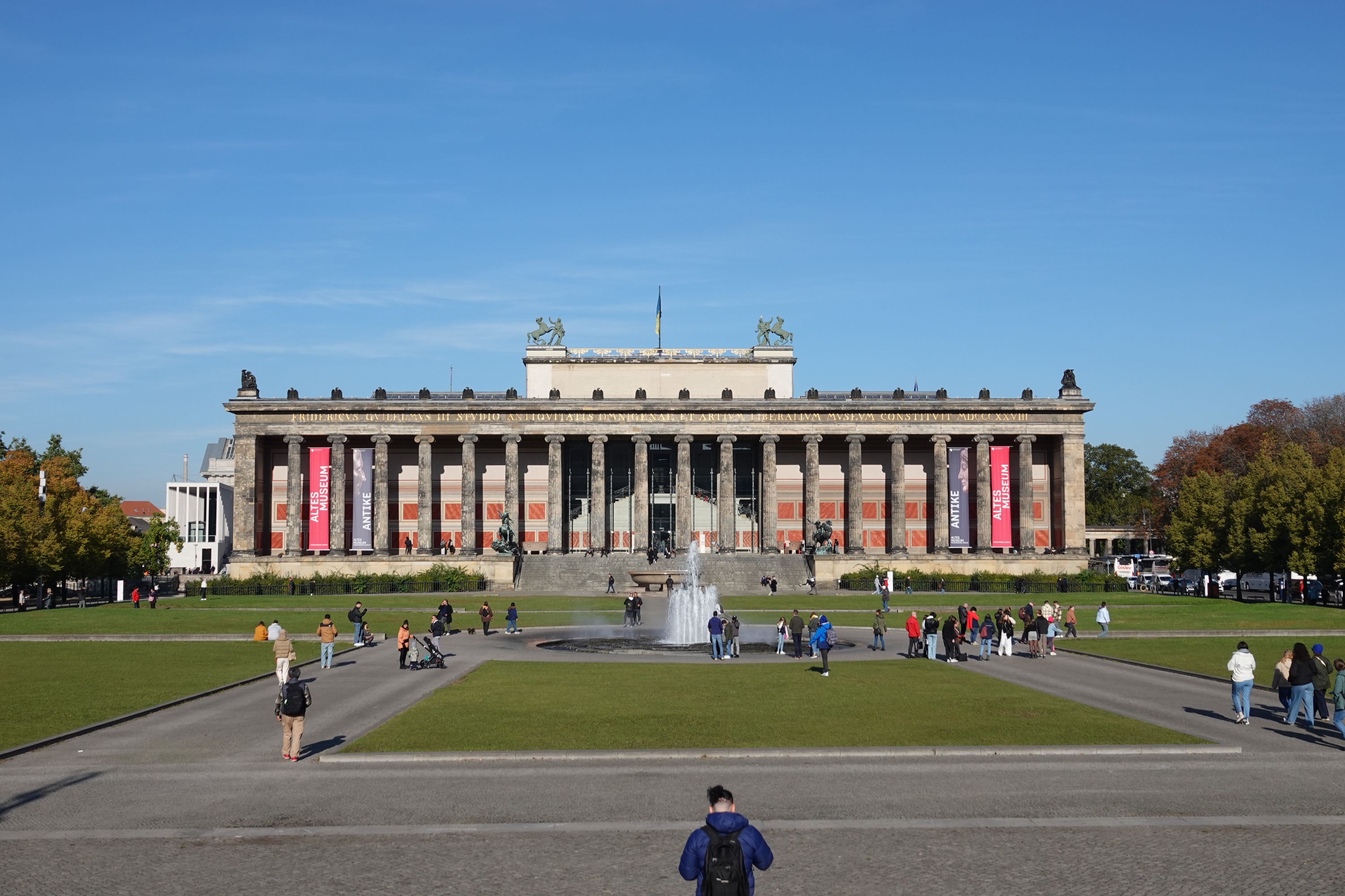 Berlin Hop-On Hop-Off Sightseeing Bus Tour