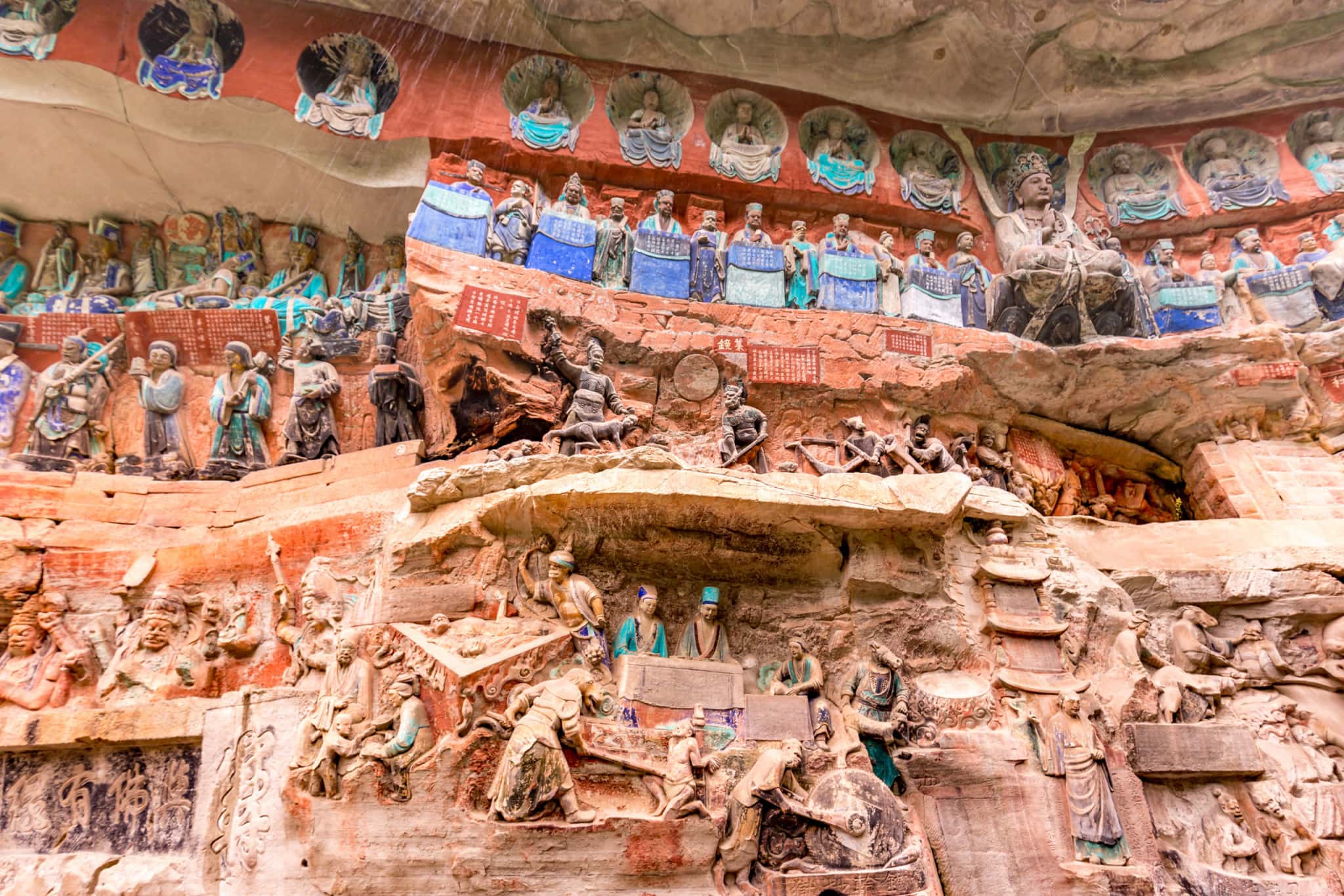 With distinct characteristics of nationality and life, it is unique in the art of Chinese grottoes