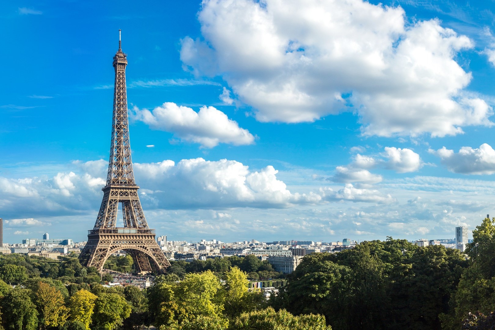 Eiffel Tower Tour with Optional Summit Access in Paris