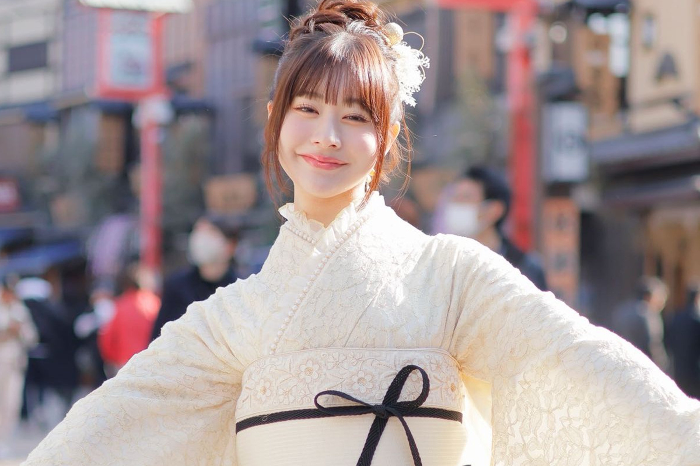 Lace high-end furisode
