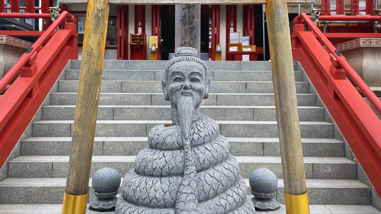 Walking Tour in Ueno and Yanaka : Culture, Art and Old Tokyo