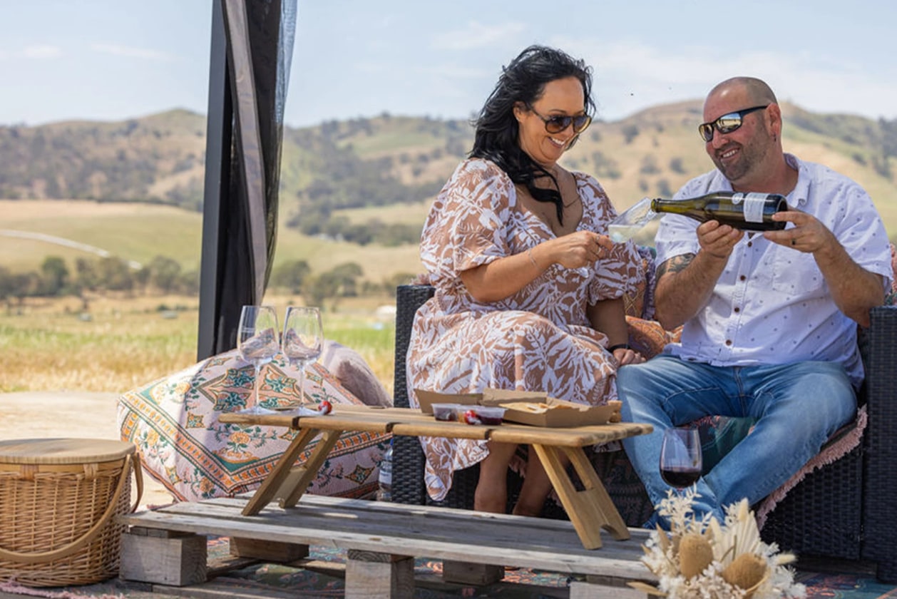 Stunning Wines and Romantic Views at Pindarie Wines