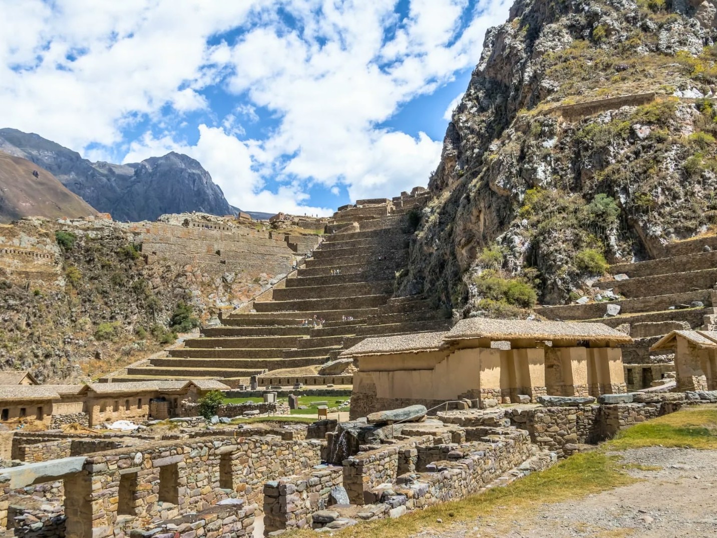 2D1N Machu Picchu and Sacred Valley Tour from Cusco
