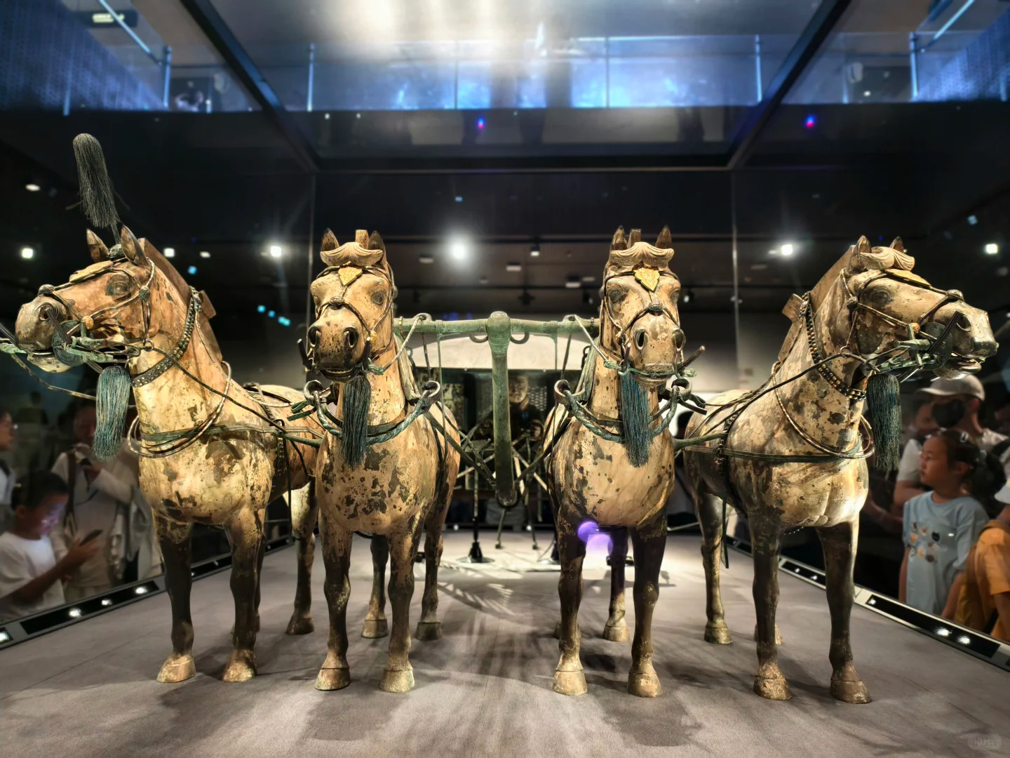One-Day Tour of Terracotta Army, Lishan Garden, and Huaqing Palace in Xi'an, Shaanxi
