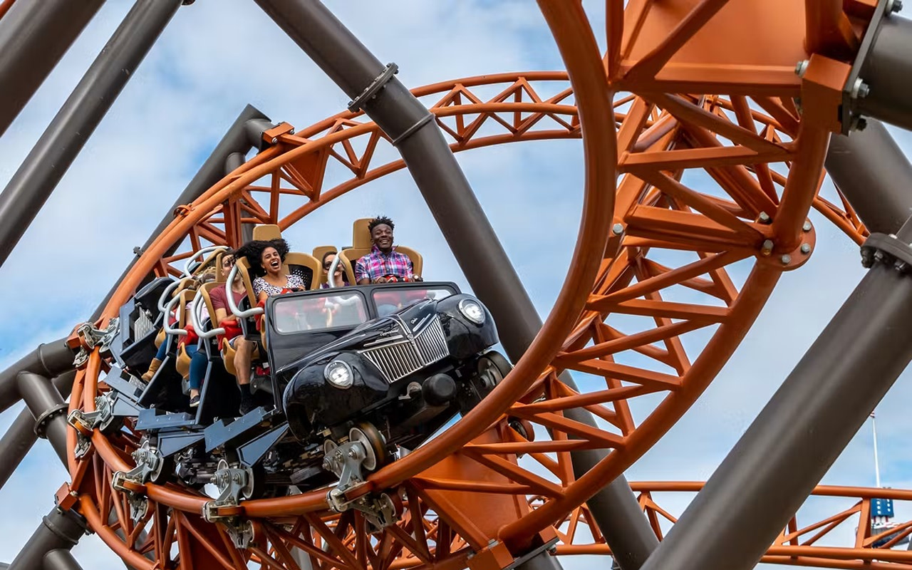 Carowinds Ticket in Charlotte