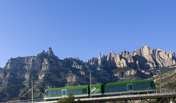 Tot Monserrat: Transport to Montserrat, Museum Ticket, and Lunch