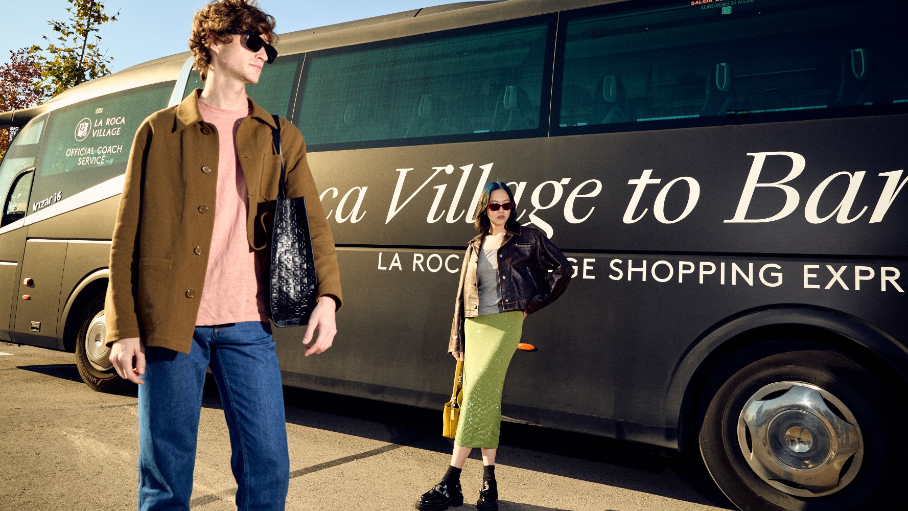 巴塞隆拿La Roca Village購物快線車票（包VIP折扣卡）