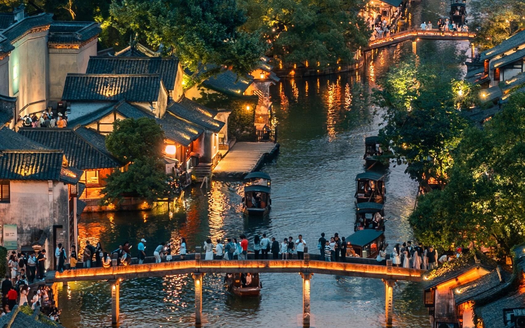 Korean Guide - Limousine Bus] Wuzhen Water Village Night View Tour