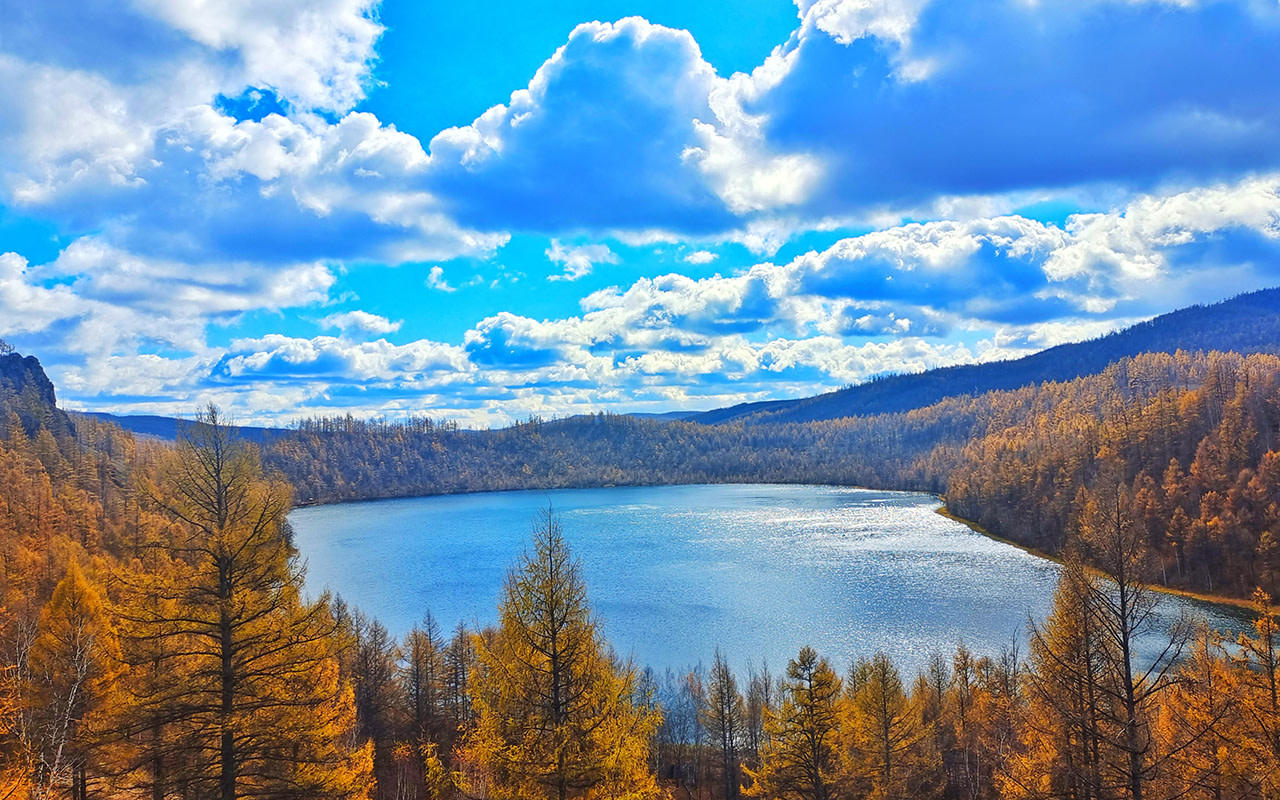Golden Autumn Northern Route A | Inner Mongolia Hulunbuir 7-day 6-night in-depth tour | Departing from Harbin