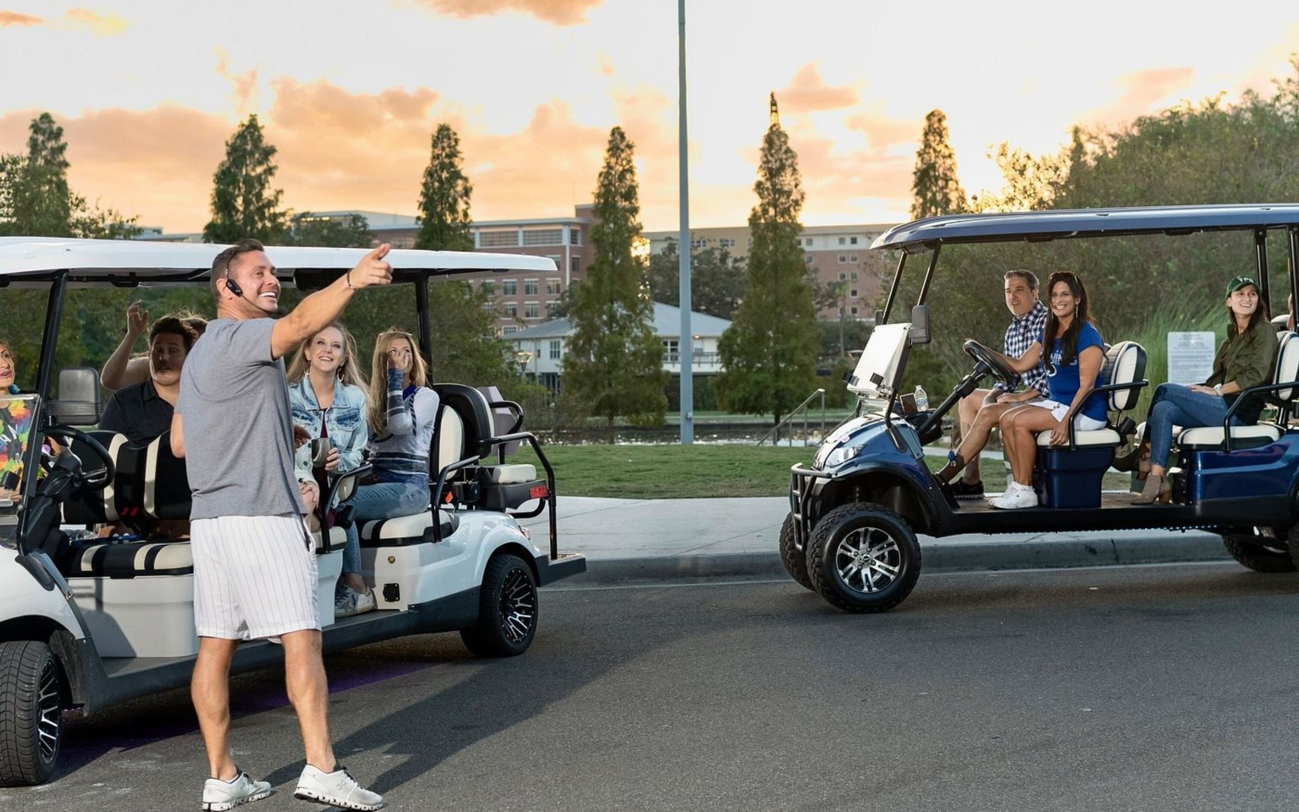 St. Petersburg sightseeing golf cart tour