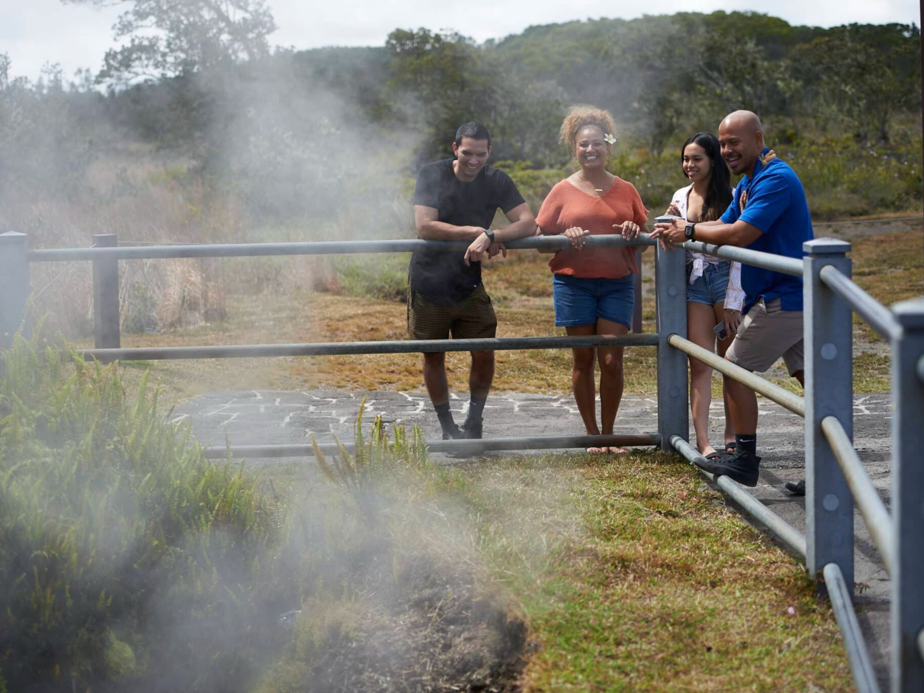 Volcano Adventure Bus Tour from Hilo with Optional Helicopter Tour