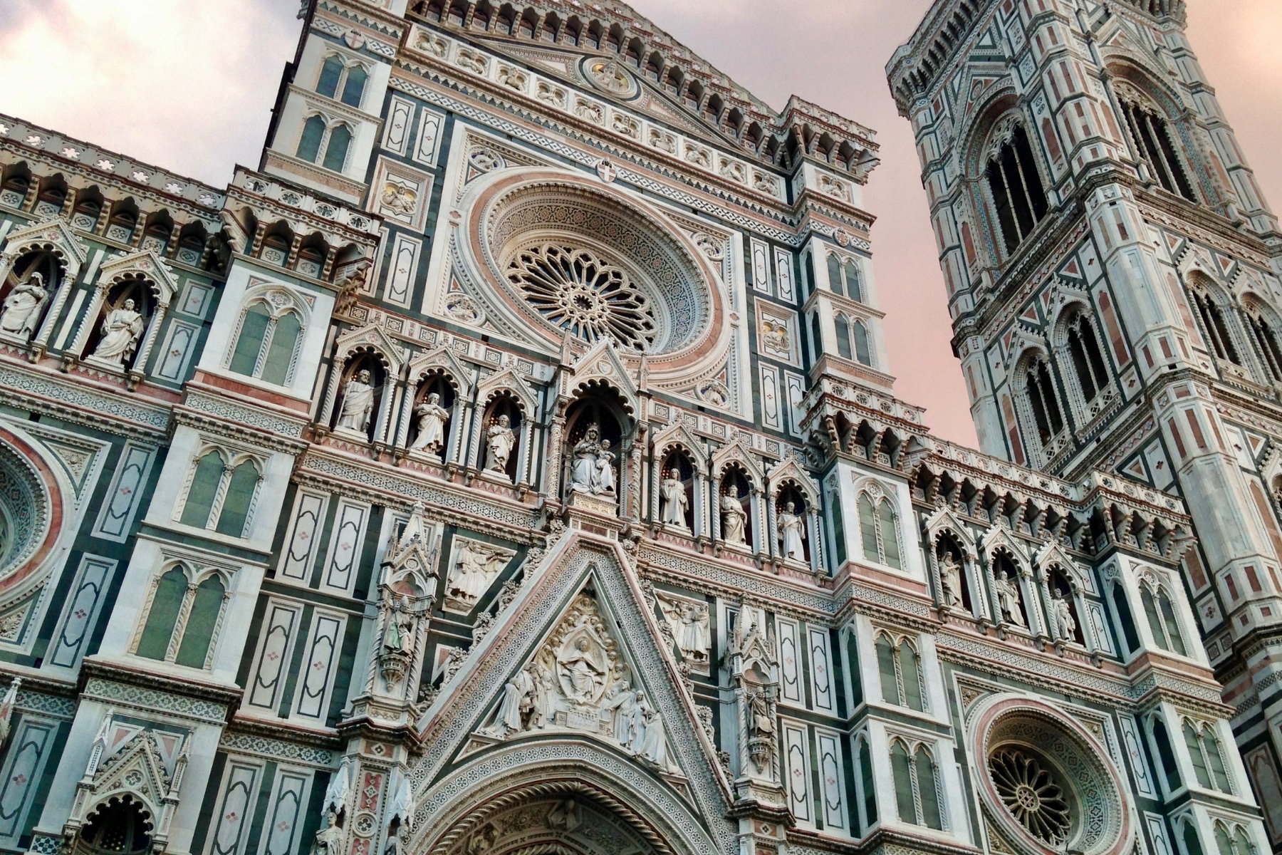 Florence Scavenger Hunt and City Highlights Day Trip