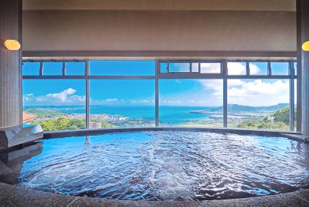 "Natural Hot Spring Monkey-in-no-Yu" champion hot spring! In addition to winning the Kyushu championship in the superb view project of the Hot Spring Accommodation Grand Final 2022. It also won the first place in the Kyushu and Okinawa regions in the user