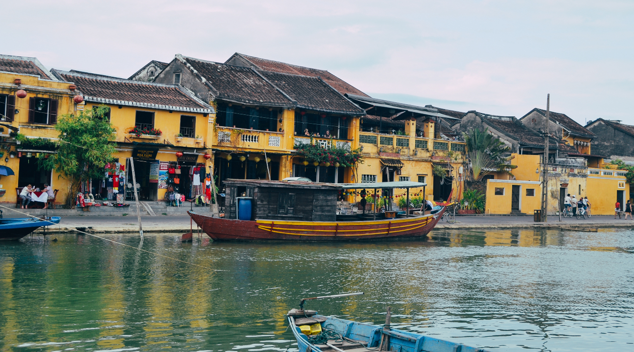 Private Check-out Tour: Hoi An, Spa & Airport Drop-off