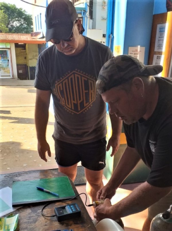 PADI Eanx (No Dives) in Coron with PADI 5 Star Dive Resort