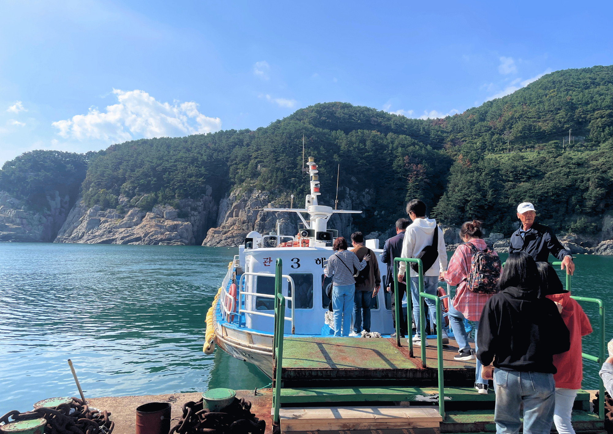 從釜山出發的巨濟島和巨濟外島一日遊：風景優美的探險之旅