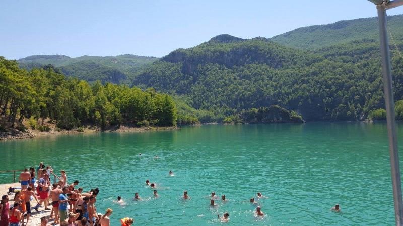 綠峽谷全包遊船之旅，含午餐和往返接送