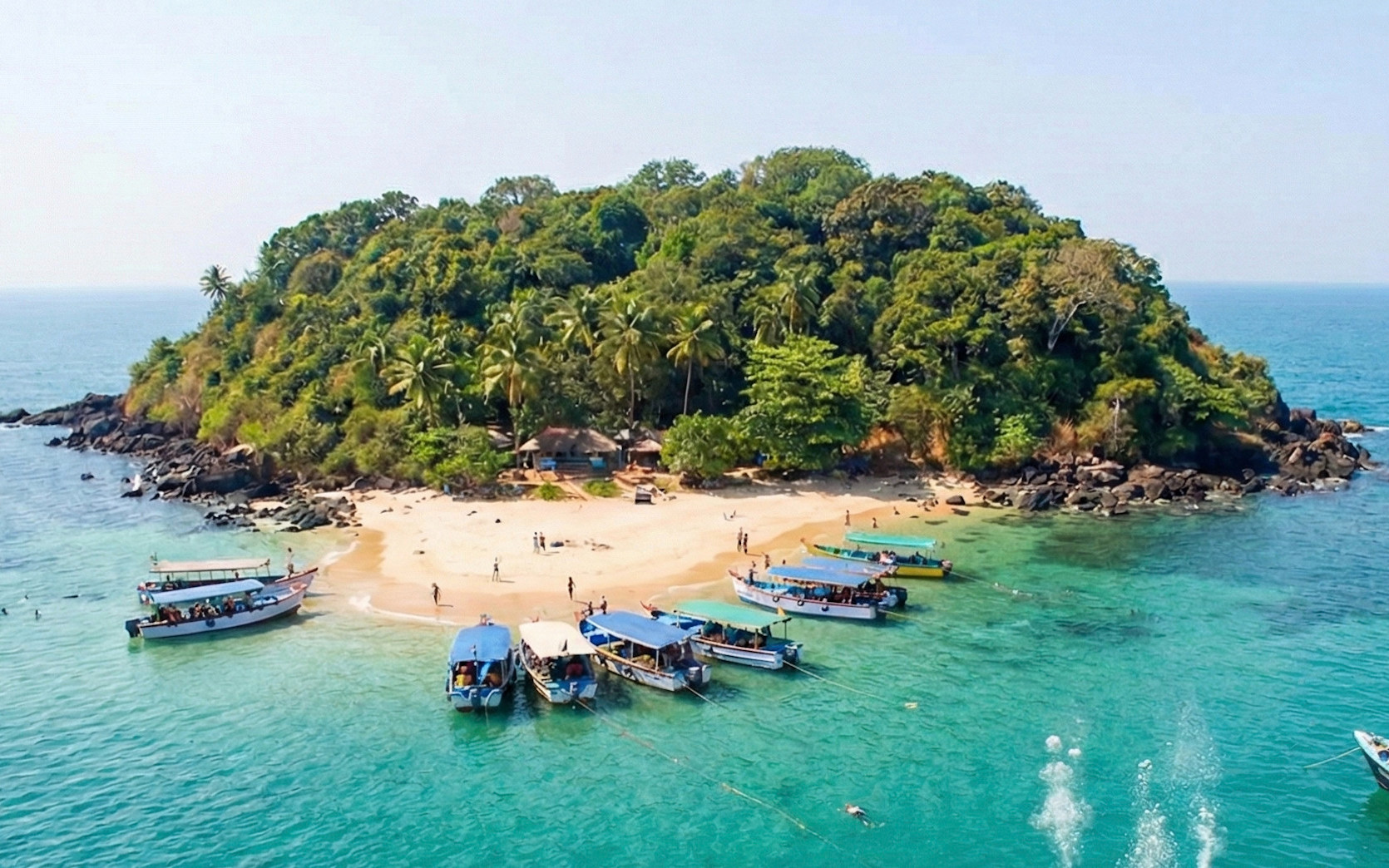 North Goa: Scuba Diving At Grande Island