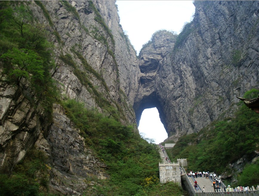 湖南張家界天門洞  “天國的階梯”和 72 座神奇塔之旅（中/英文導覽+私家團）
