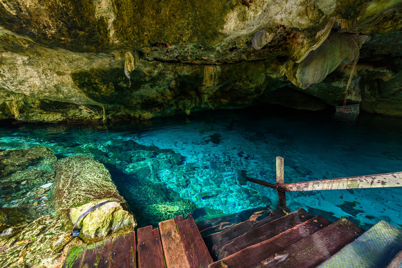Cenote Dos Ojos