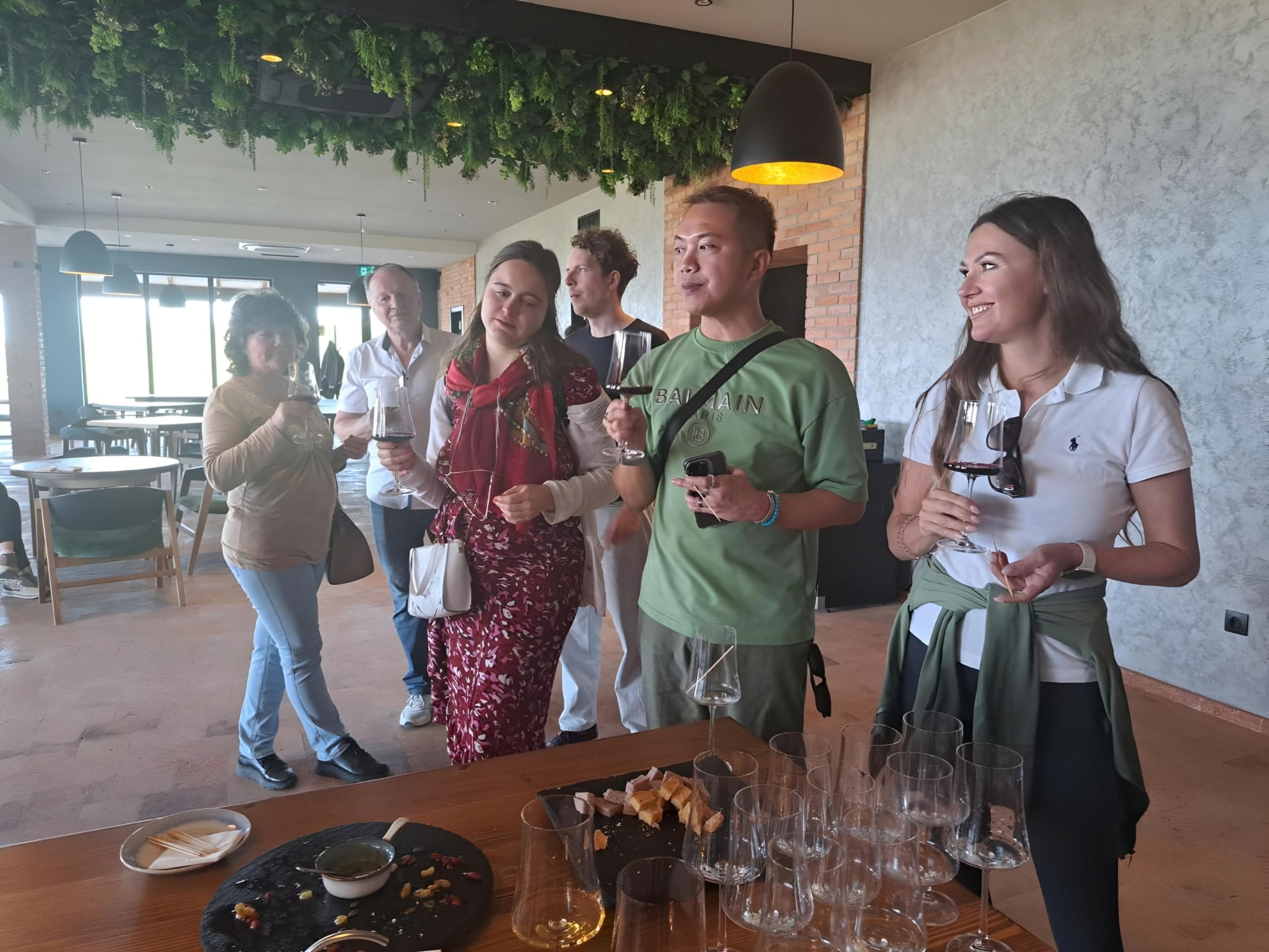 Tbilisi: Kakheti, Signaghi, & Chateau Tour with Wine Tasting
