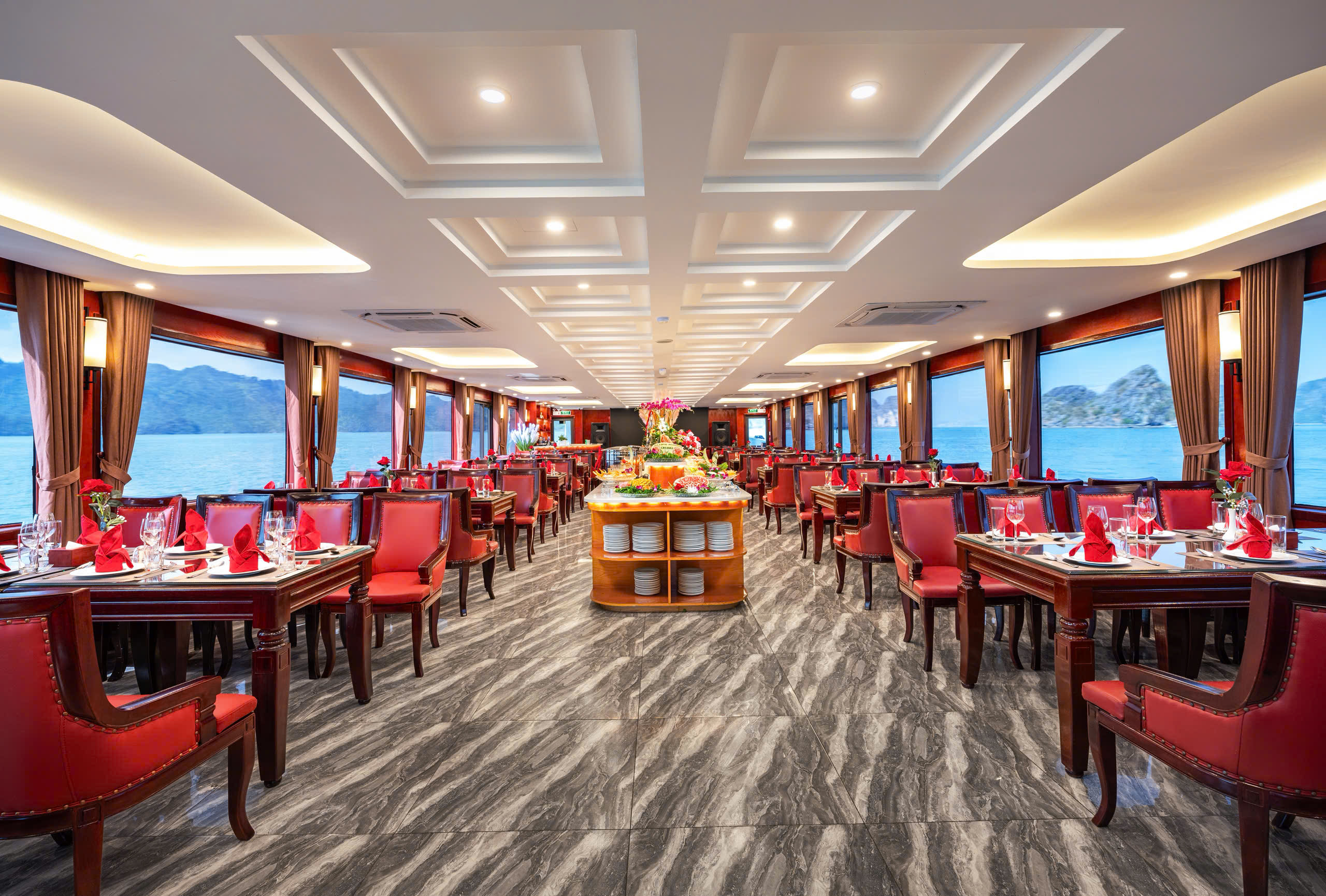 Ha Long Diamond Luxury Day Cruise: Ha Long Bay, Ti Top, Sung Sot