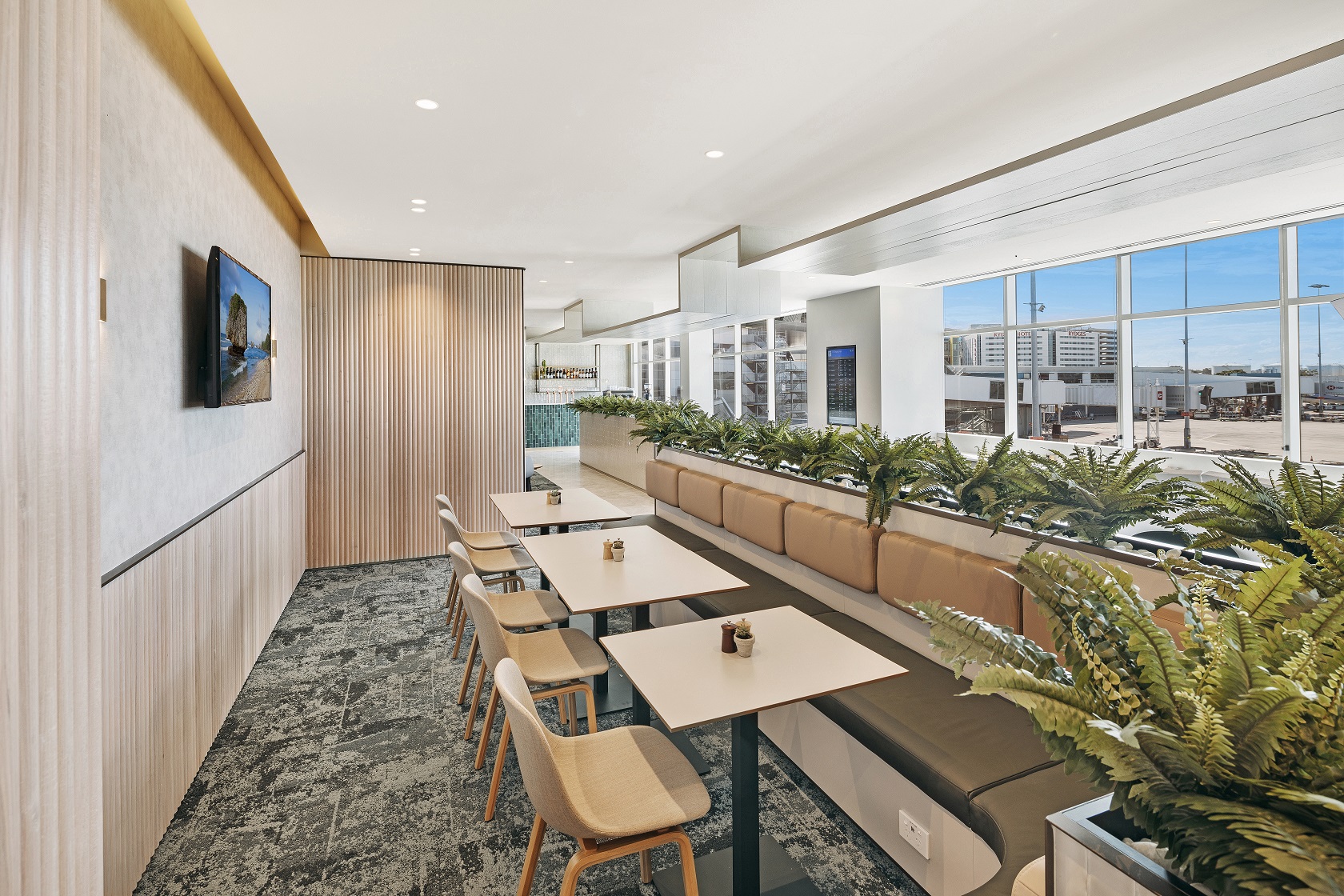 雪梨機場（SYD）貴賓室服務（Plaza Premium Lounge 提供）