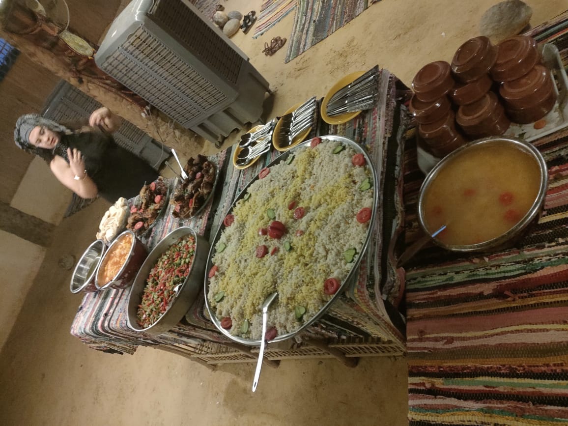 法尤姆 Wadi El-Hitan 瀑布 & 沙漠露營過夜體驗