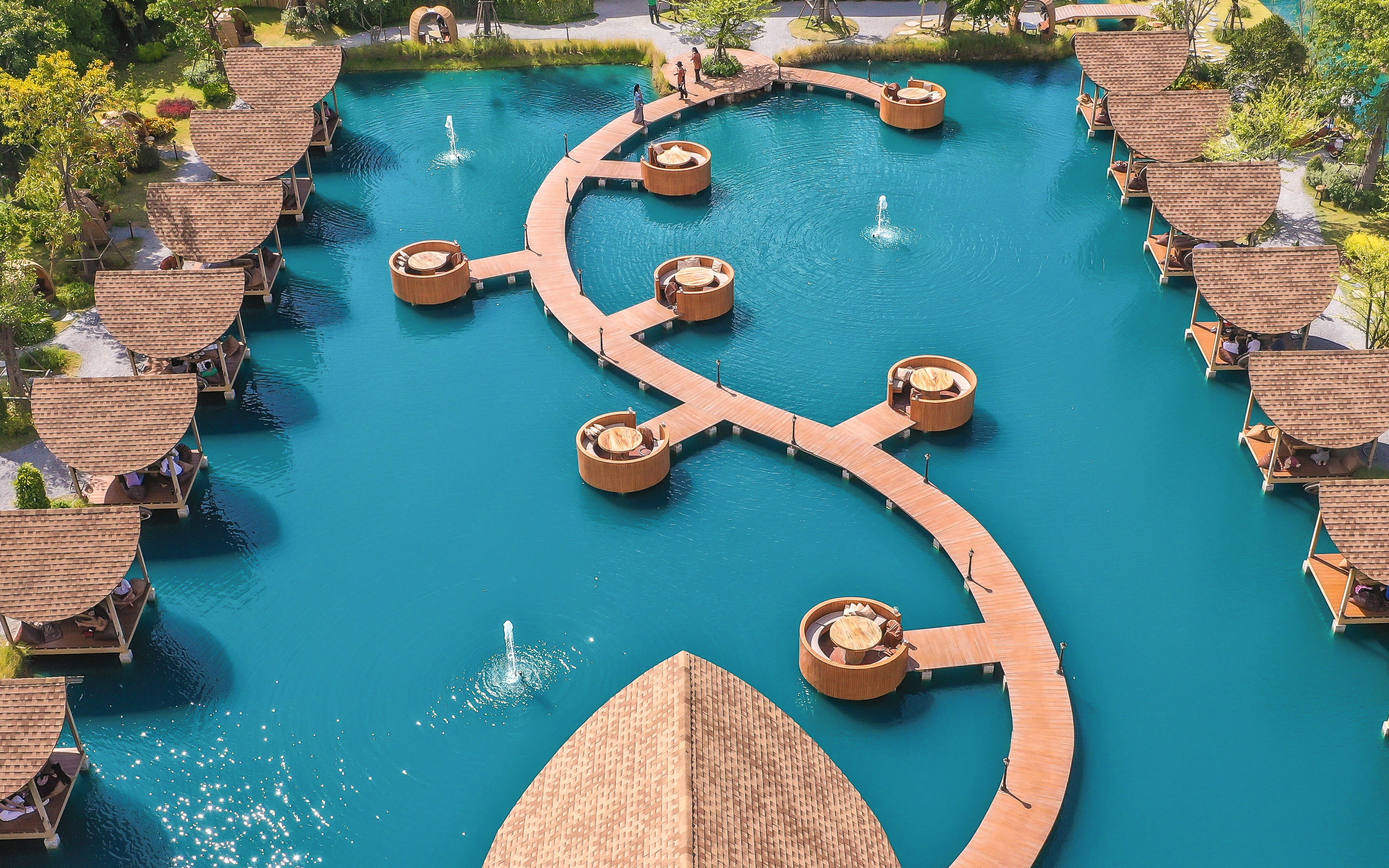 Floating Market With cafe (Bubble in the Forest,After the Rain)