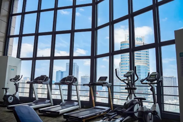 Hotel gym environment display picture