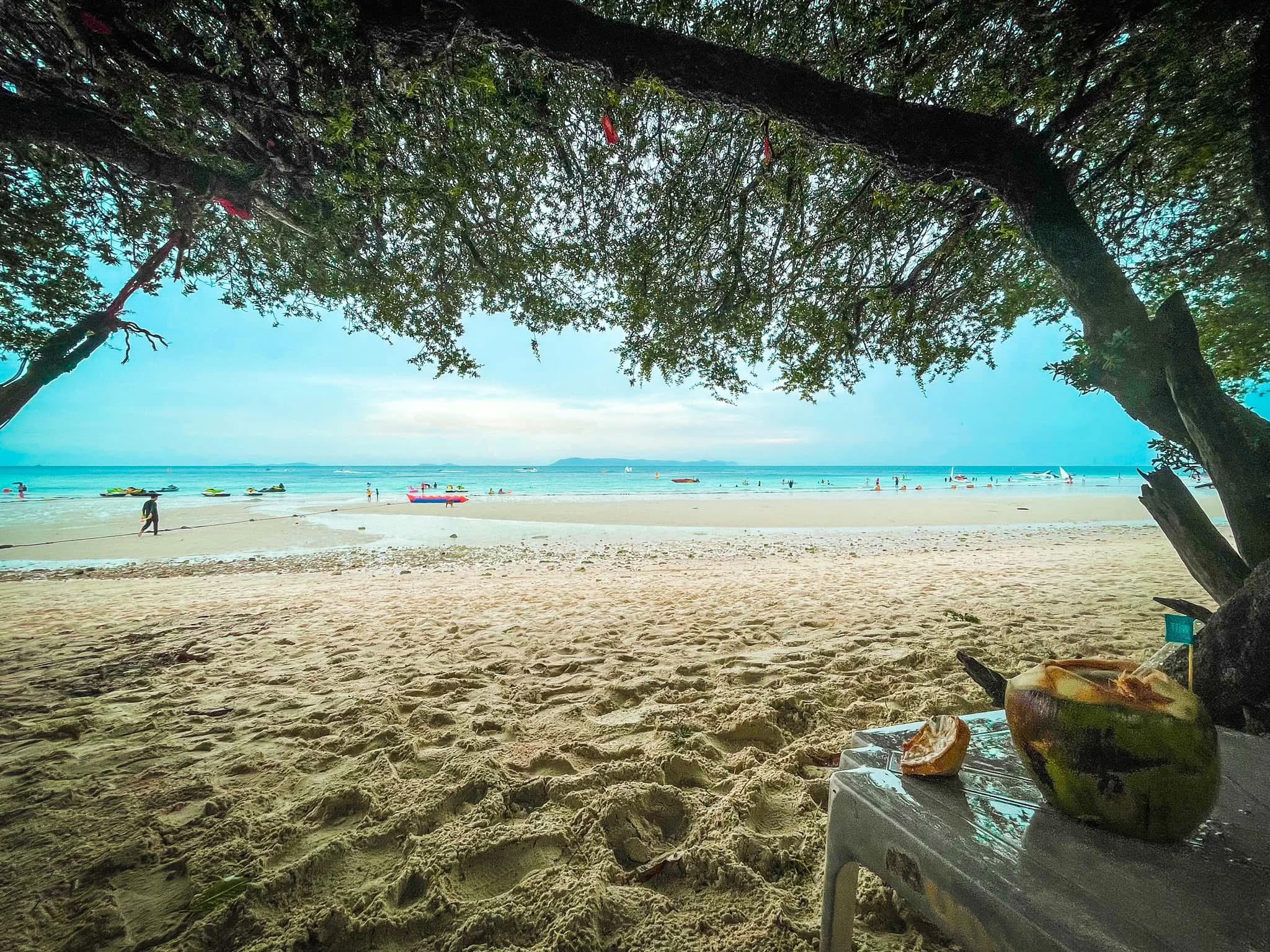 TSA Thailand提供的芭提雅高級水上摩托艇4島遊及租賃
