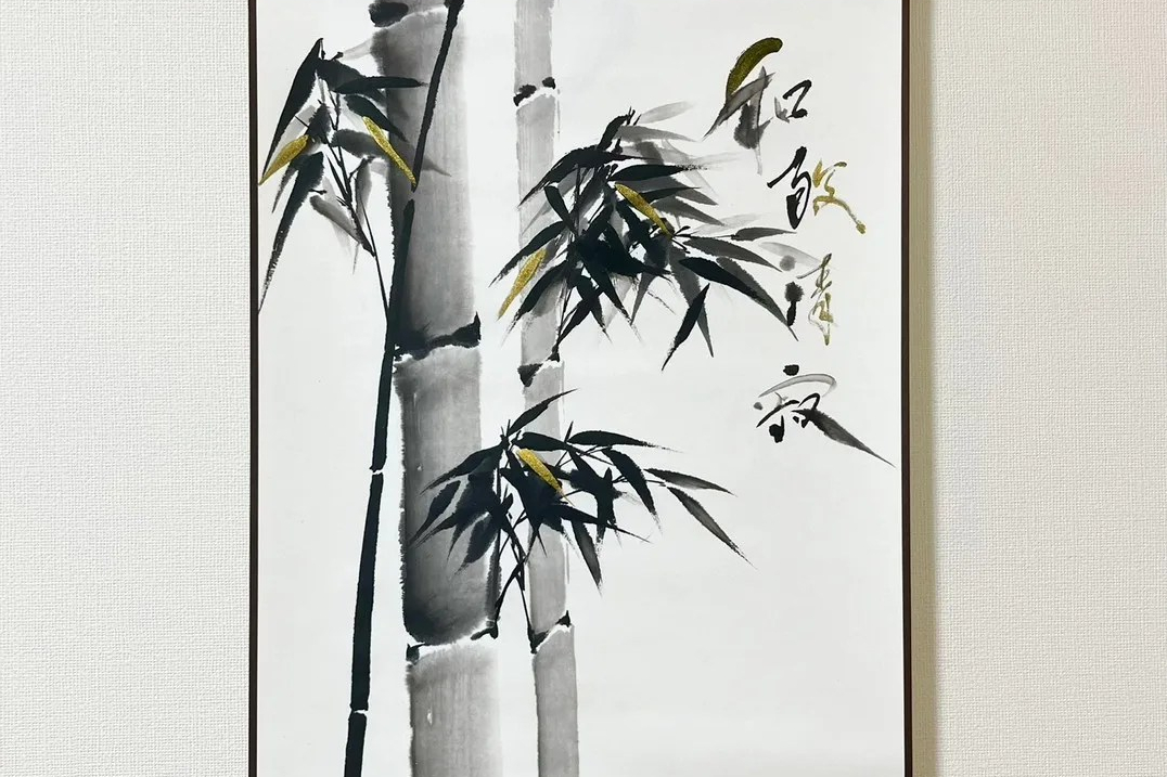 Sumi-e (Ink Painting) Experience in green tea shop, Tsukiji, Tokyo