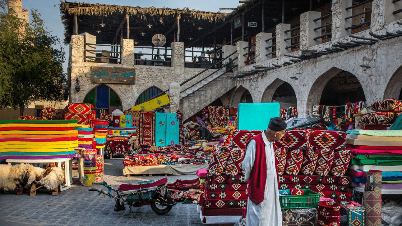 Explore Doha by Land & Sea: City Tour + Dhow Boat Experience