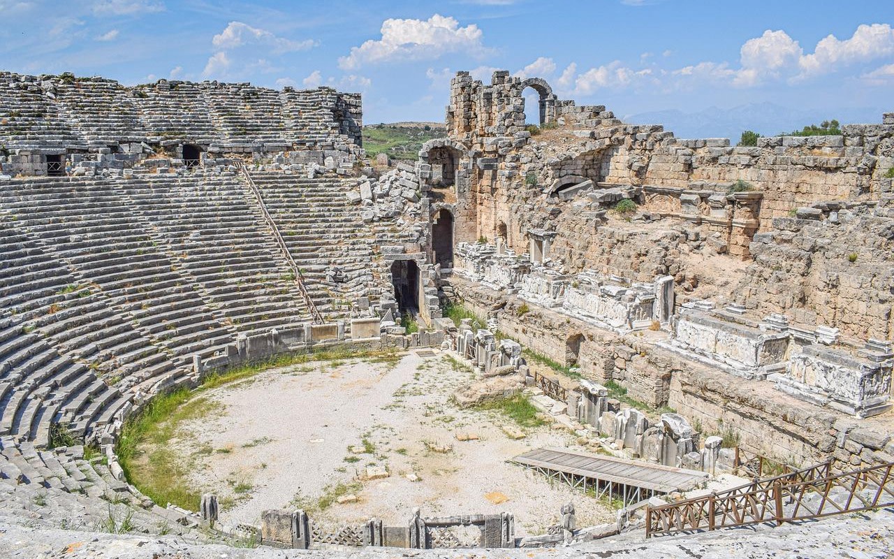 Aspendos Theatre & Perge Ancient City One-day Historical & Temple Tour