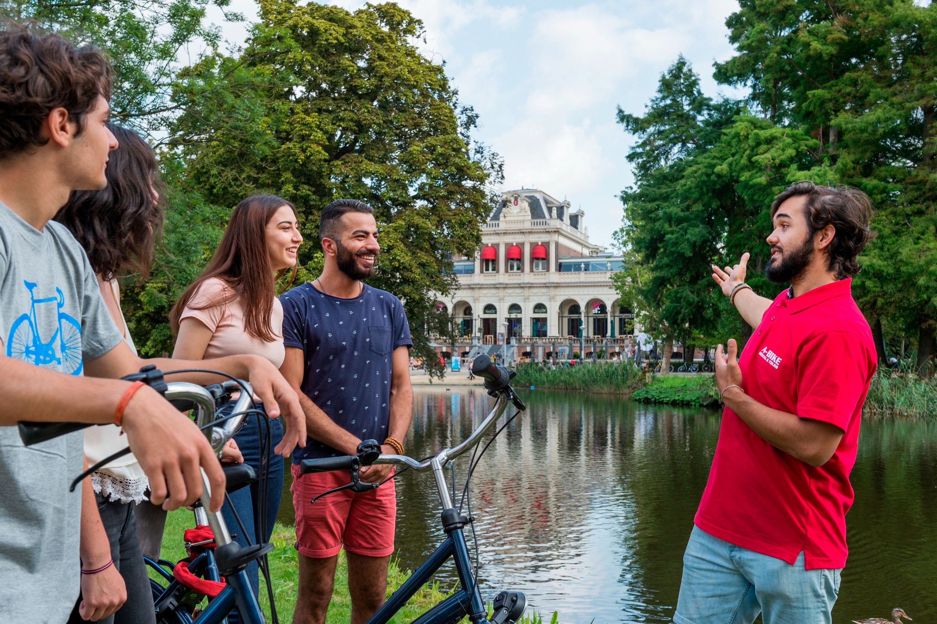 Amsterdam City Highlights Bike Tour