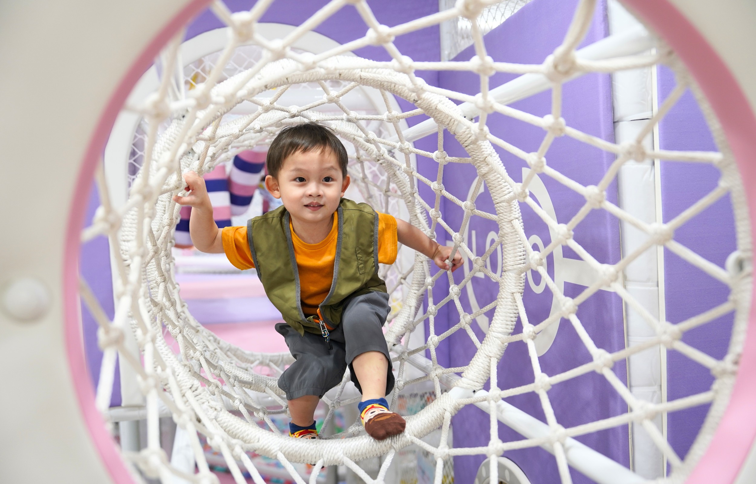 Hong Kong Kidstation Playhouse Indoor Playground