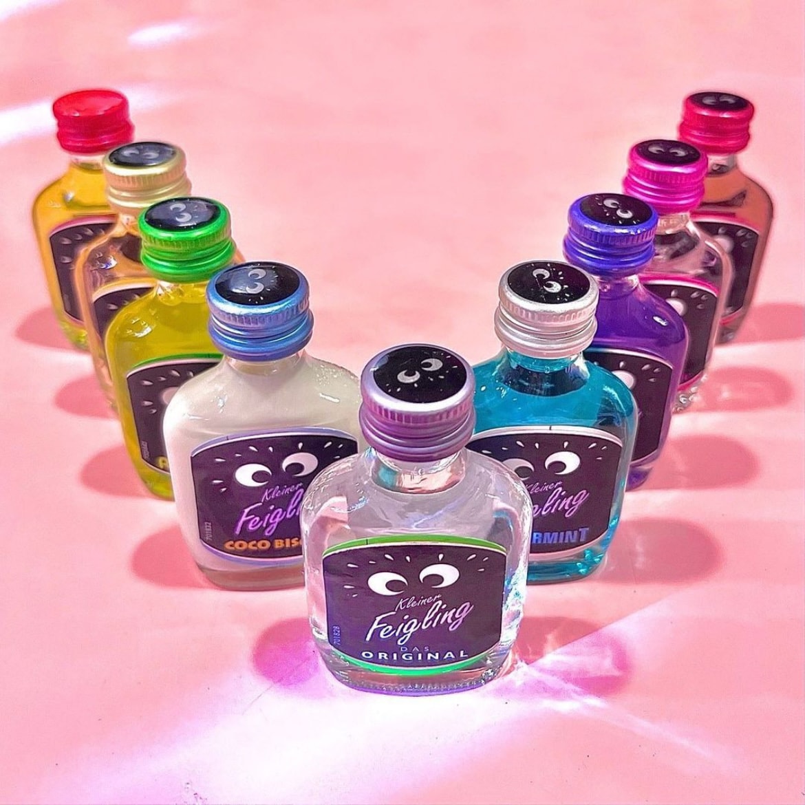 我們有各種非常受歡迎的飲品! 我們有各種非常受歡迎的飲品!