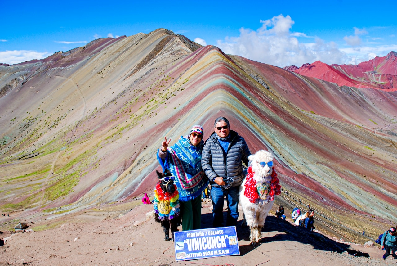 Cusco Vinicunca Rainbow Mountain Full-Day Adventure Tour