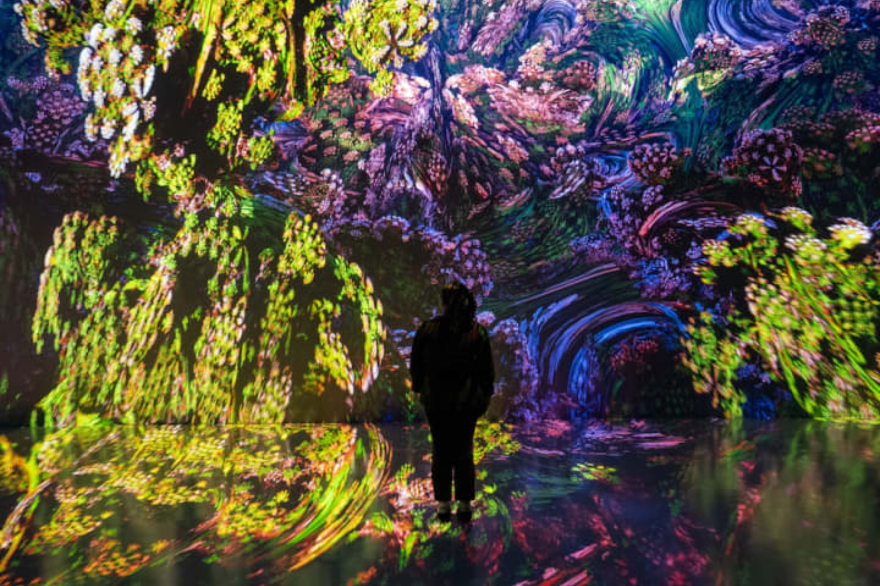 步入分形景觀,在那裡,自然、建築和想象力無縫融合。 步入分形景觀,在那裡,自然、建築和想象力無縫融合。