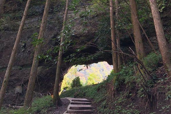 上色見熊野座神社 & 天巖戶 & 高千穗峽 & 阿蘇火山 & 黑川溫泉一日遊